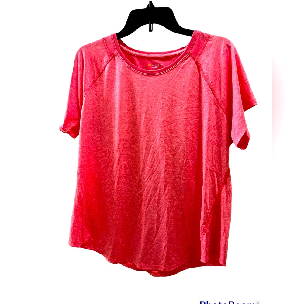 XL Tek gear workout tee